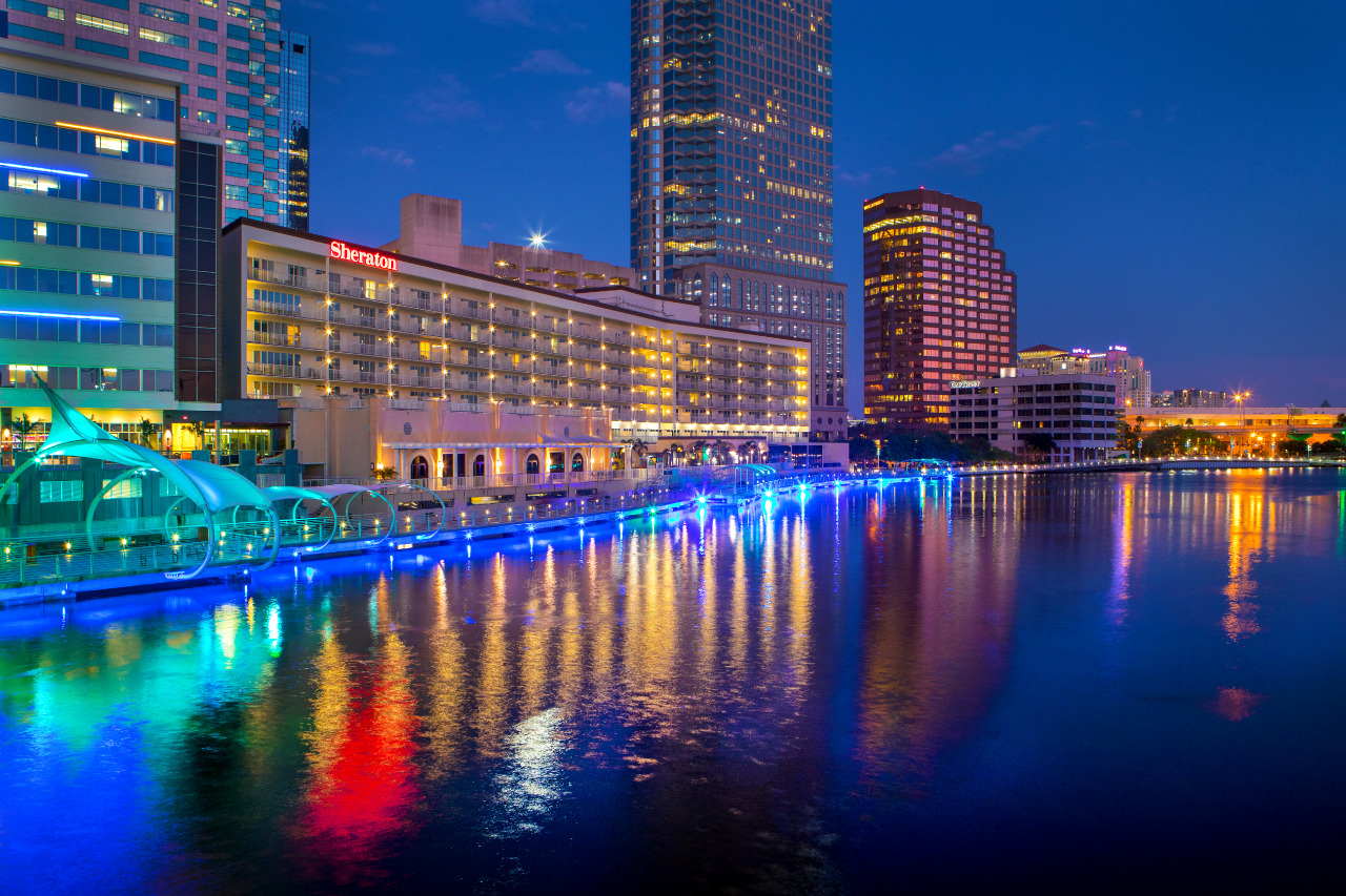 Sheraton Riverwalk exterior
